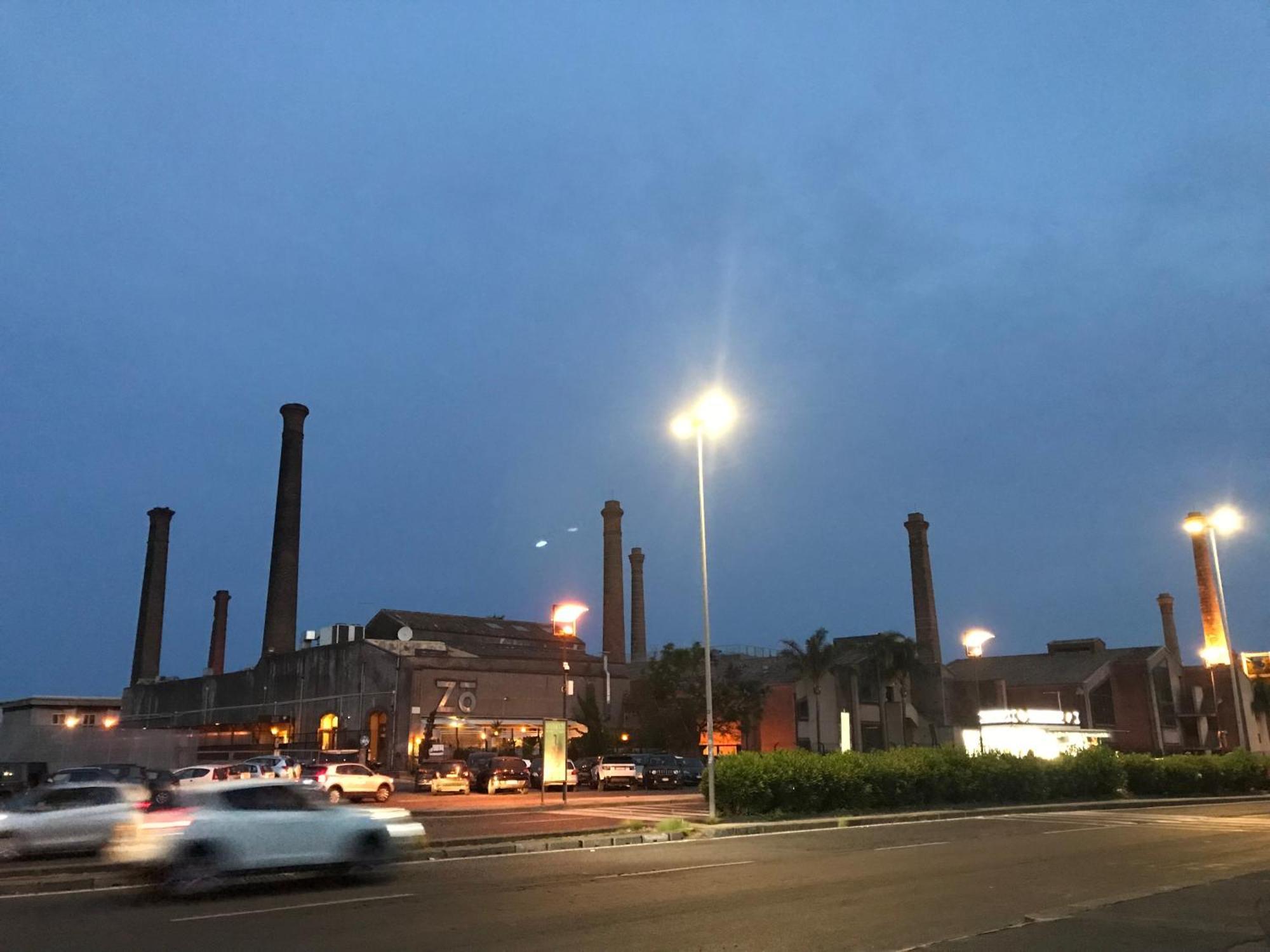Casa Proserpina Aeroporto di Catania Fontana Rossa Esterno foto